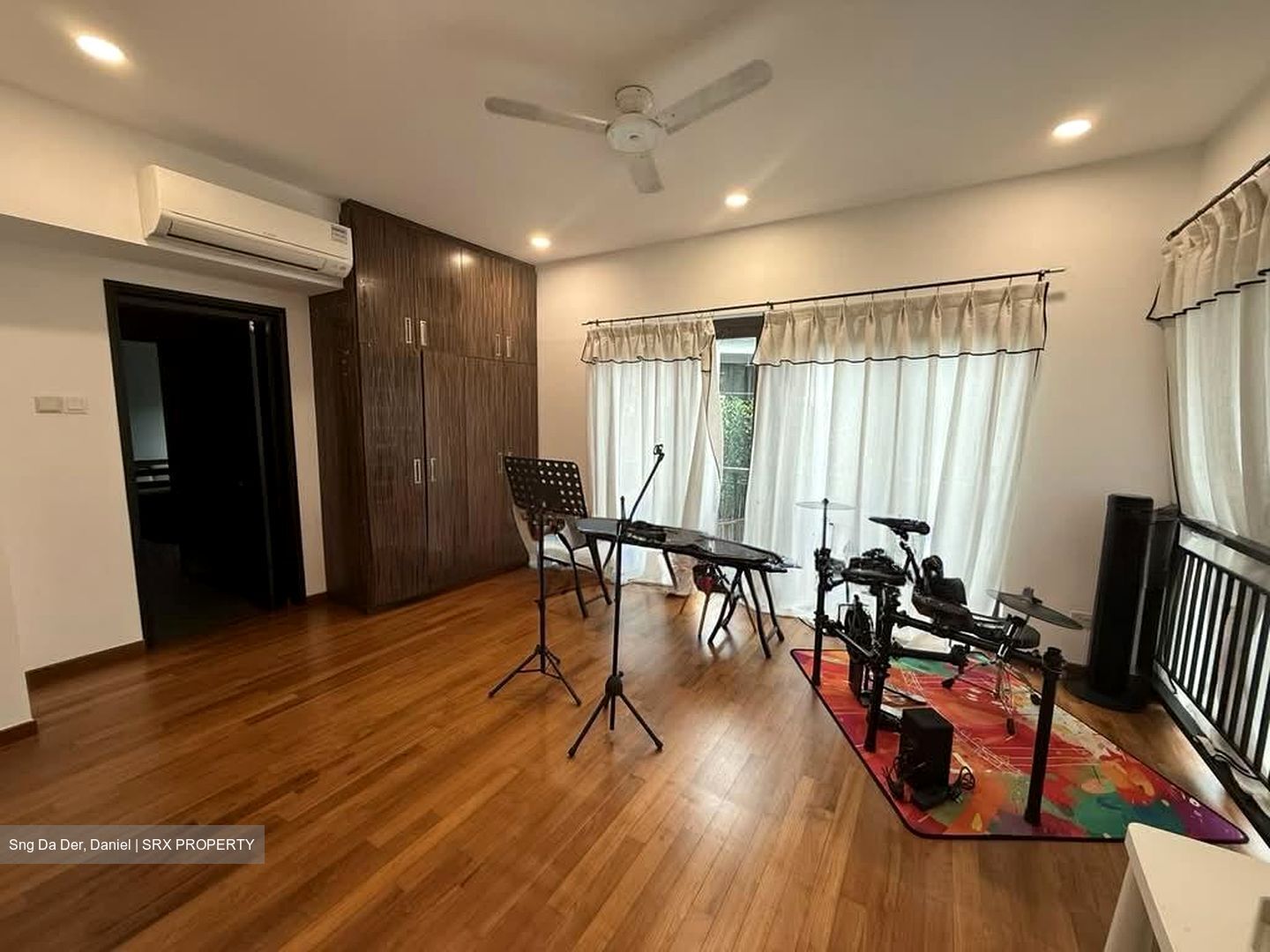 King Albert Park (D21), Semi-Detached #578300751